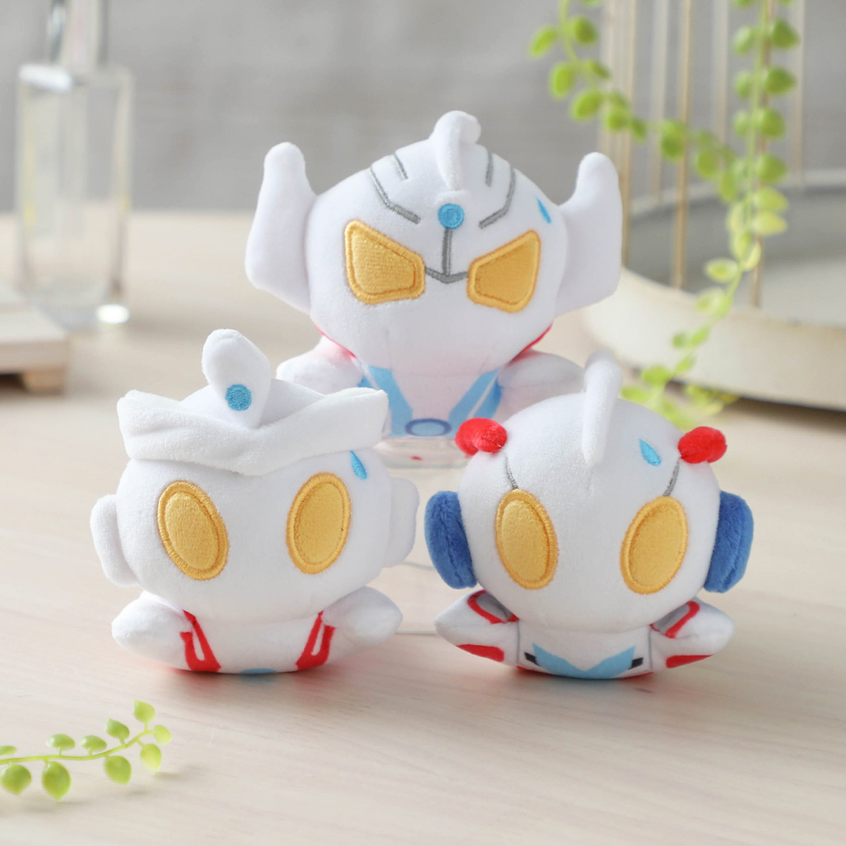 M78ウルトラマン もちもちてのりぬいぐるみ　第２弾　３種